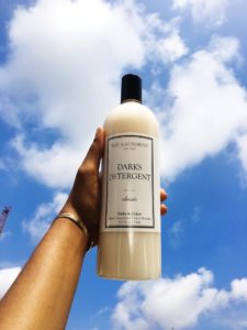 Read more about the article Why To Use Laundress Darks Deyergent